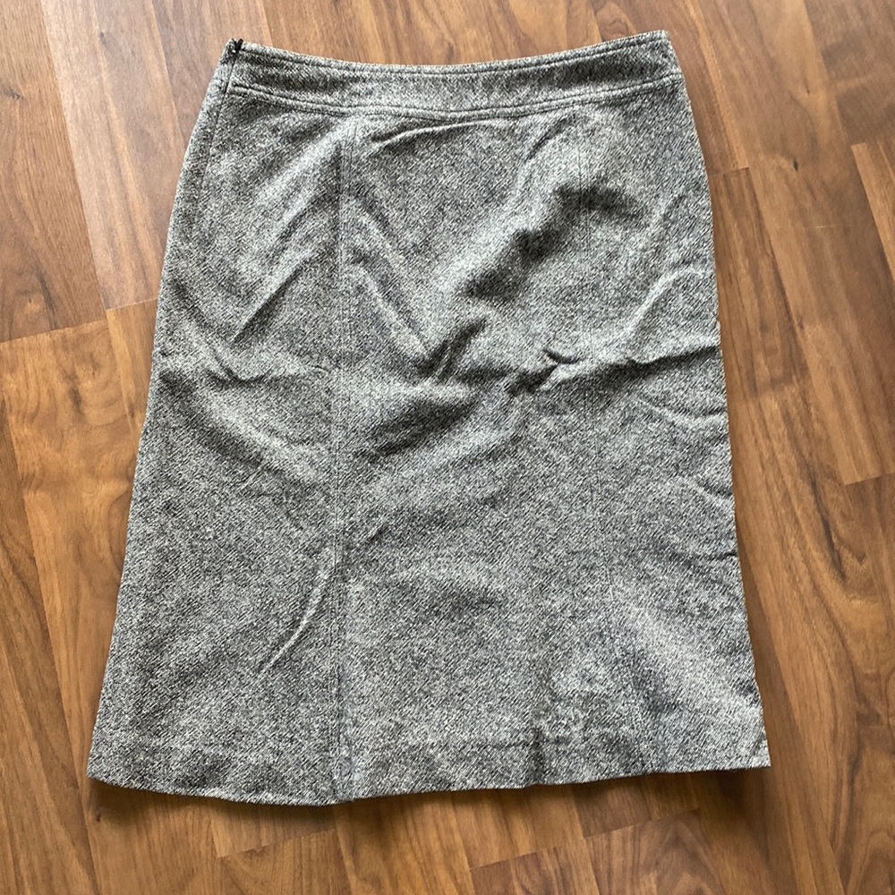 GAP Gray Wool Pencil Skirt size 8